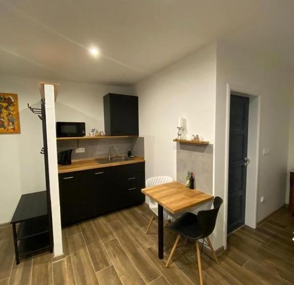 آپارتمان 1 خوابه, Apartmán Ginko I