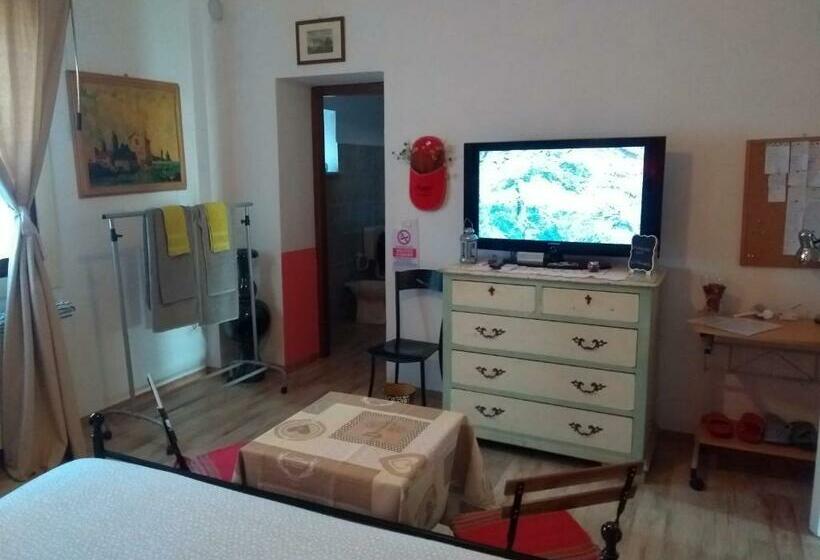 Номер Deluxe, Elizabeth B&b