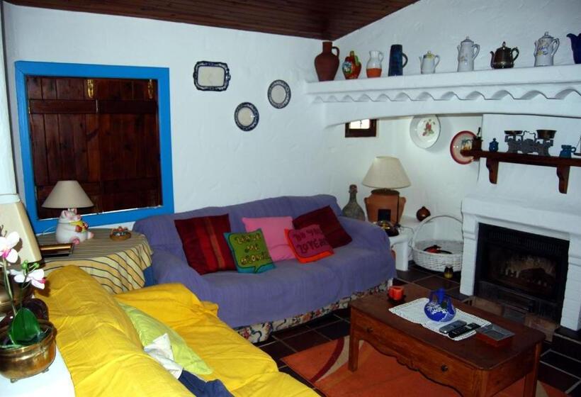 Дом 1 Спальня, Monte Das Silveirinhas   Casa Rural