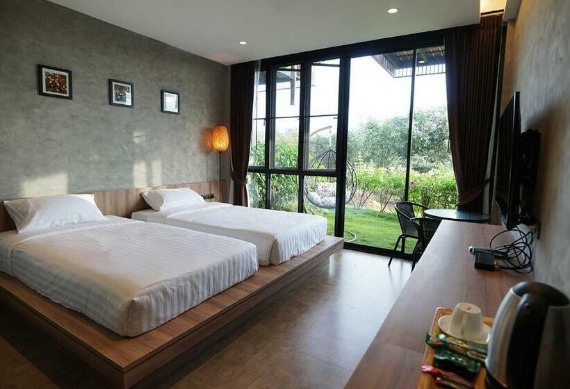 Номер Стандарт Вид на Сад, Hug Jang Loei Garden & Resort