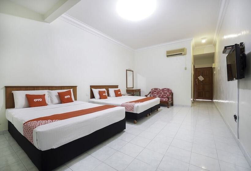 اتاق خانوادگی, Capital O 89484 Teluk Batik Resort
