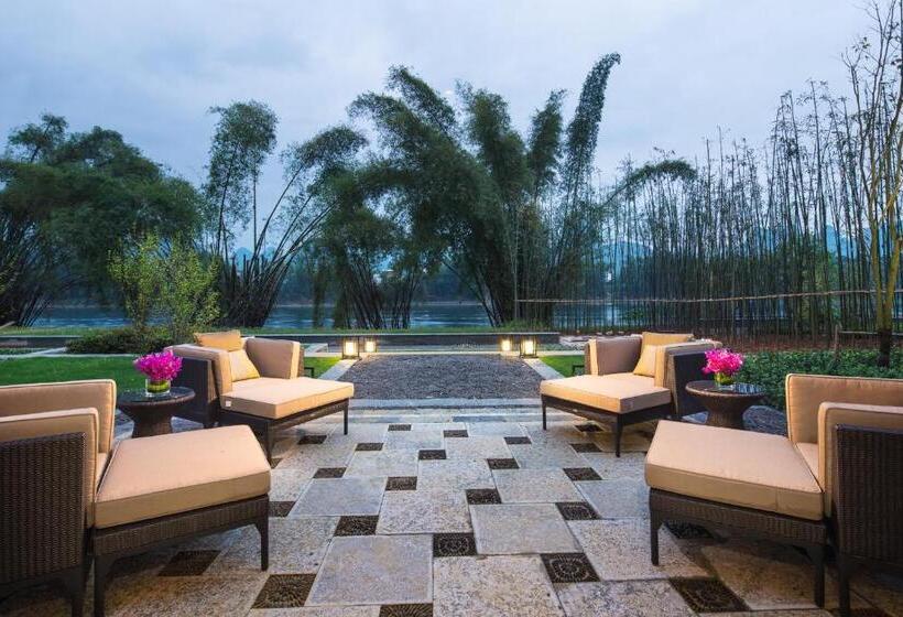 Вилла 2 Спальни, Banyan Tree Yangshuo
