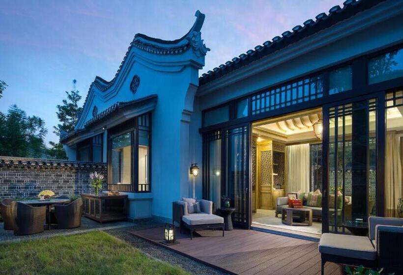 Вилла 2 Спальни, Banyan Tree Yangshuo