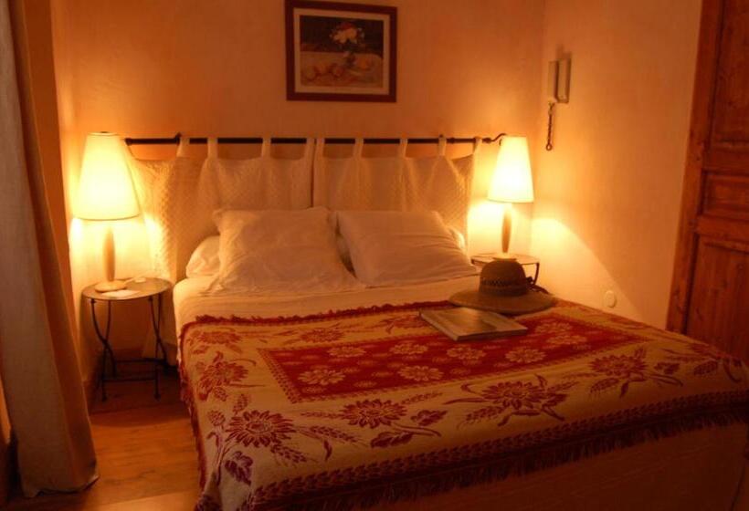 Номер Стандарт с Балконом, Châlet Hôtel D Ailefroide