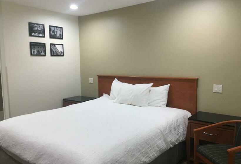 스탠다드 룸 킹사이즈 침대, Simply Home Inn & Suites   Riverside