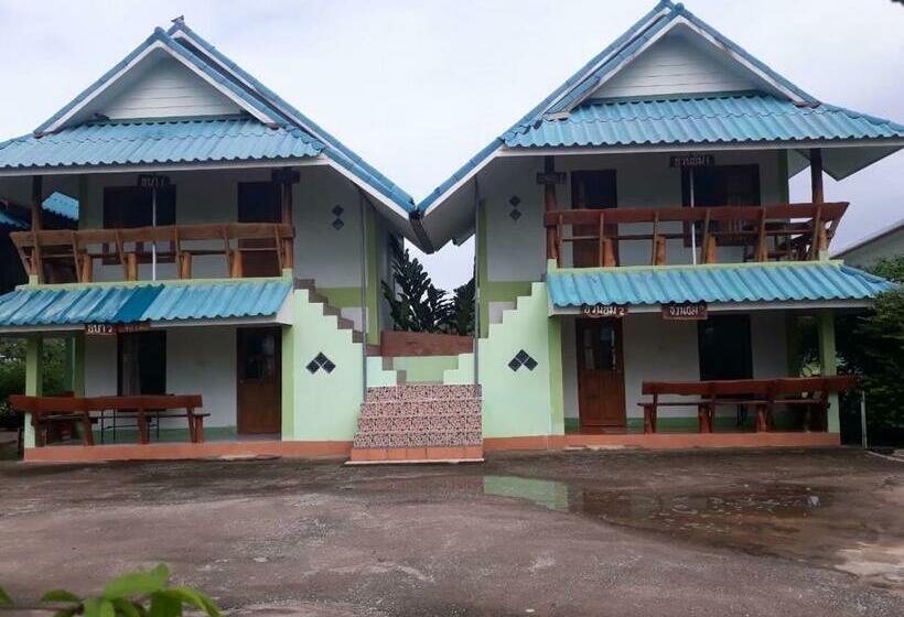 スタンダードルーム, เพชร รีสอร์ท นครไทย Phet Resort, Nakhonthai