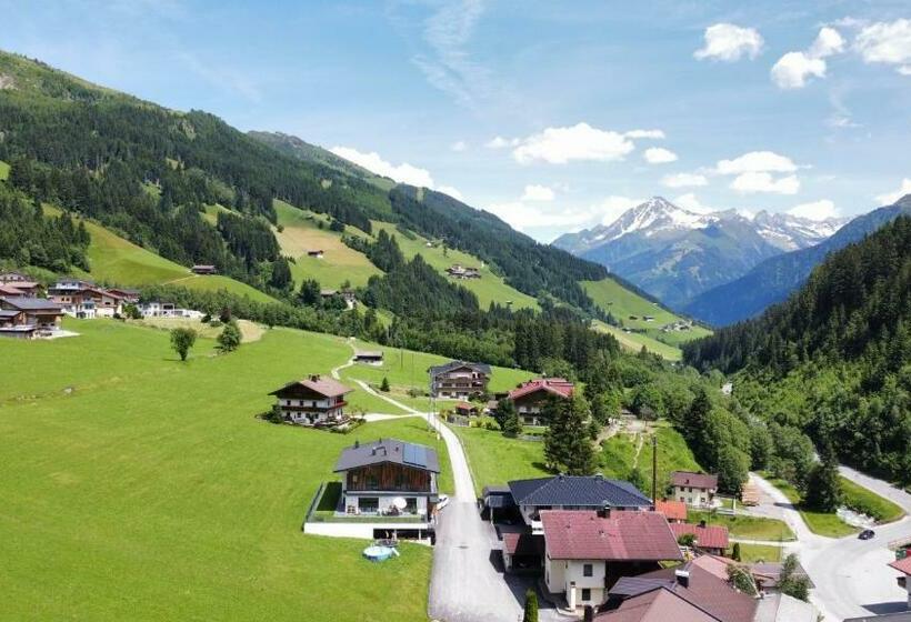 Апартаменты 1 Спальня с Балконом, Franzerl