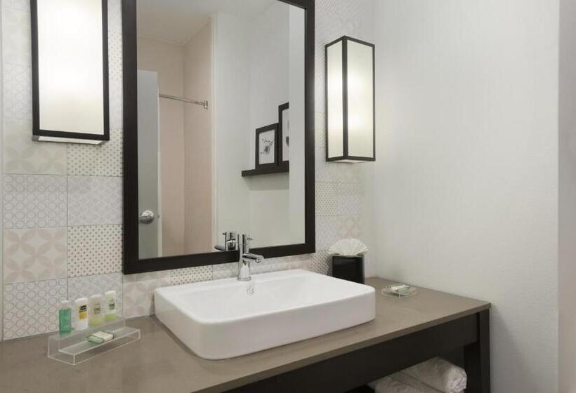 适合残疾人使用的标准间, Country Inn & Suites By Radisson Enid Ok