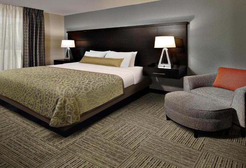 스위트 킹사이즈 침대, Staybridge Suites Lexington, An Ihg