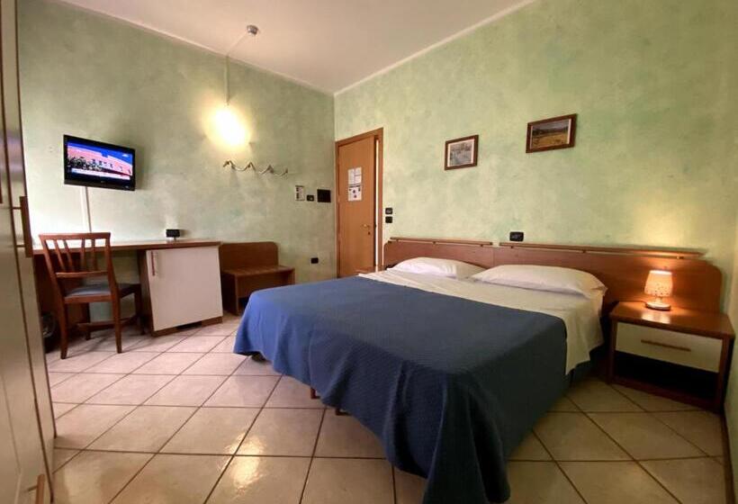 Номер Стандарт, Sole Della Franciacorta   Hotel & Restaurant