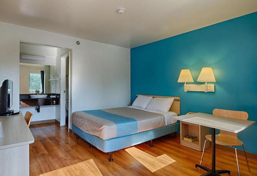 장애인을 위한 스탠다드 룸, Motel 6 Laurel, Dc   Washington Northeast