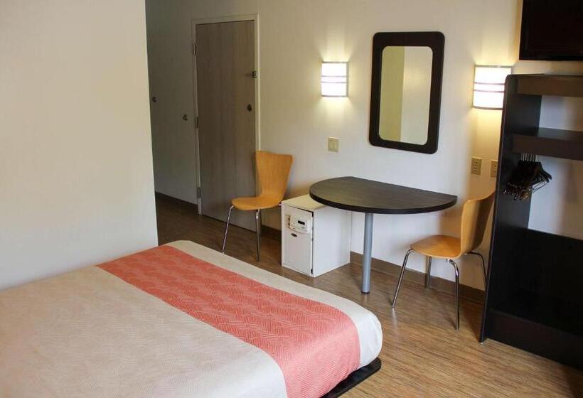 Номер Стандарт, Motel 6milan, Oh  Sandusky