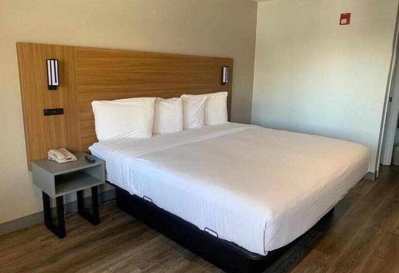 Номер Стандарт Адаптированный для Инвалидов, Motel 6 Santa Ana, Ca