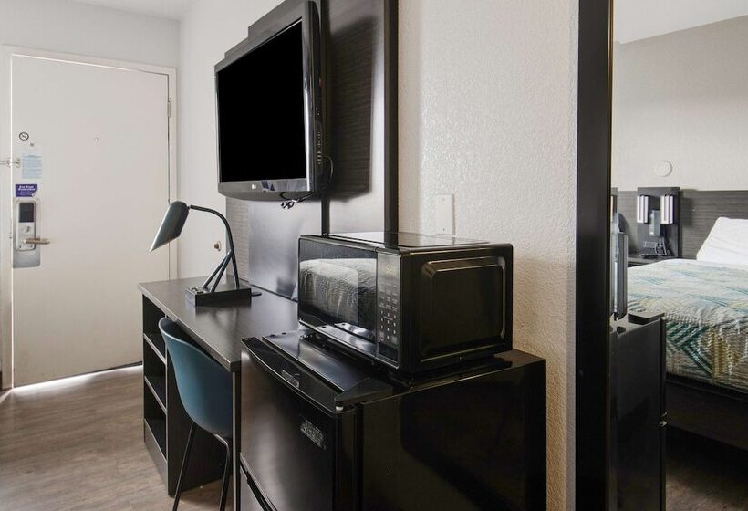 اتاق استاندارد با 2 تخت دوبل, Motel 6elko, Nv