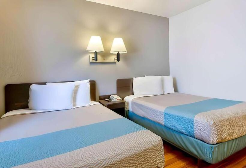 Четырехместный Номер Deluxe, Motel 6tucumcari, Nm