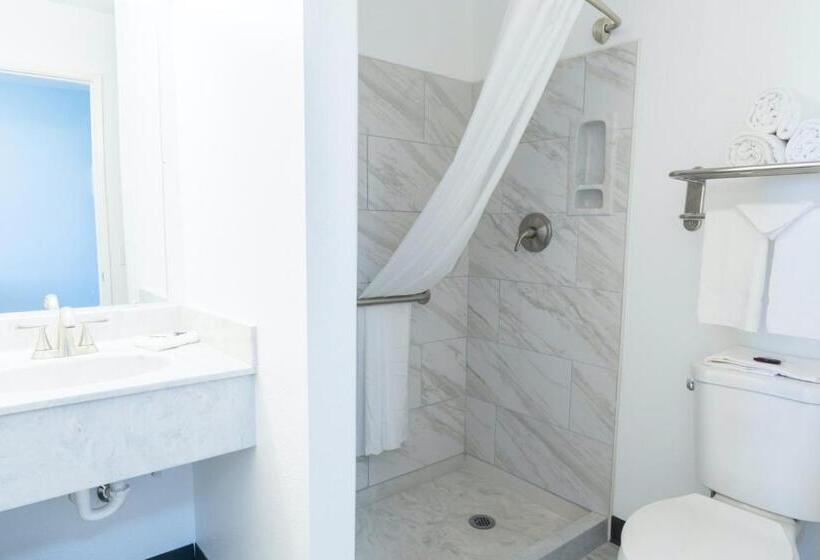 デラックスルーム, Americas Best Value Inn East Peoria