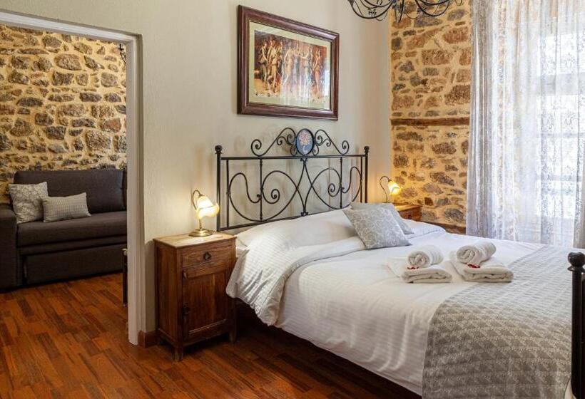 Апартаменты 1 Спальня, Althaia Pension