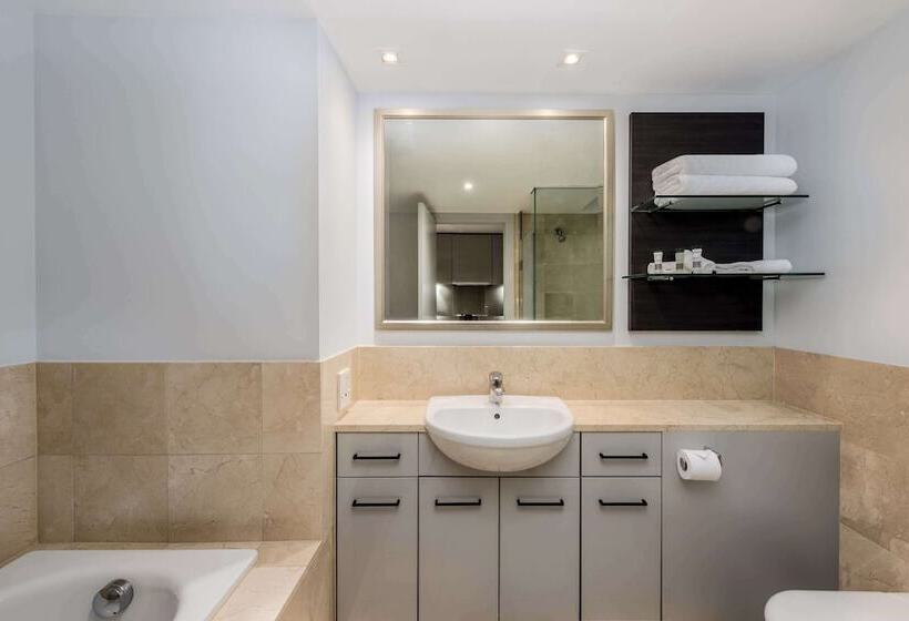 스위트, Avani Metropolis Auckland Residences