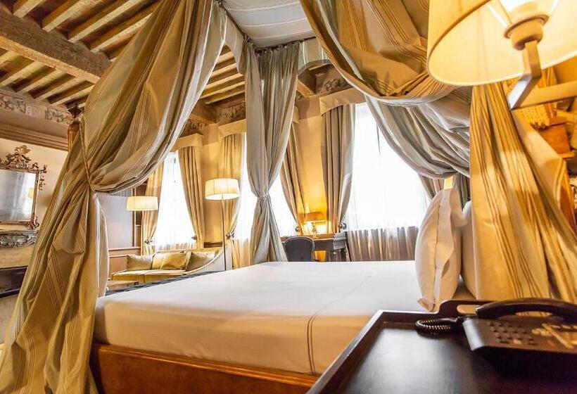 Люкс, Palazzo Righini