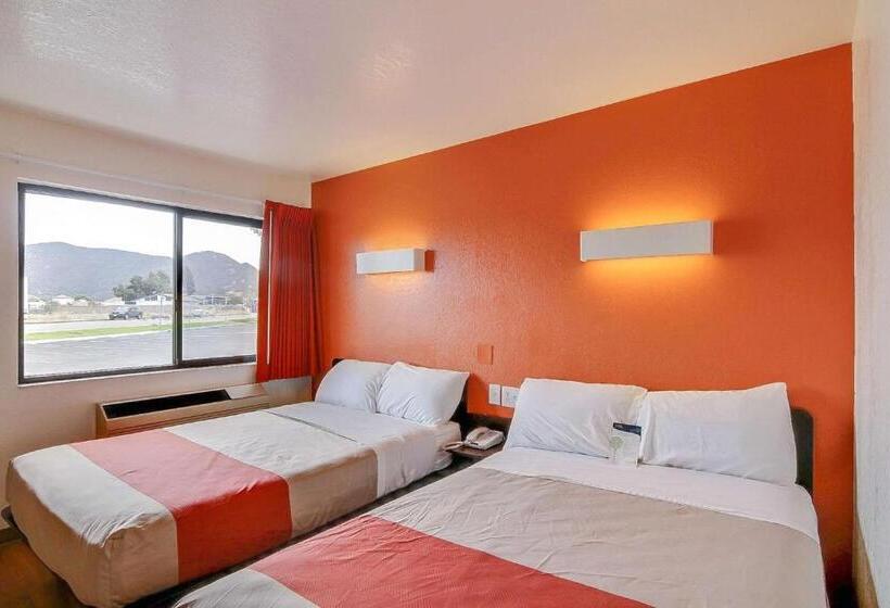 Четырехместный Номер Стандарт, Motel 6 Buellton, Ca   Solvang Area