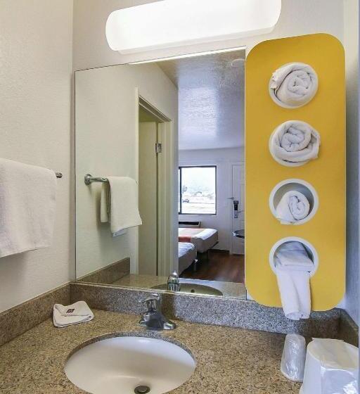 Люкс, Motel 6 Buellton, Ca   Solvang Area