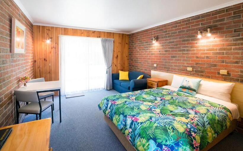 Номер Стандарт Вид на Сад, Kookaburra Motor Lodge