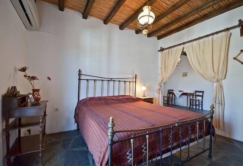 Семейные Апартаменты, Naxos Filoxenia