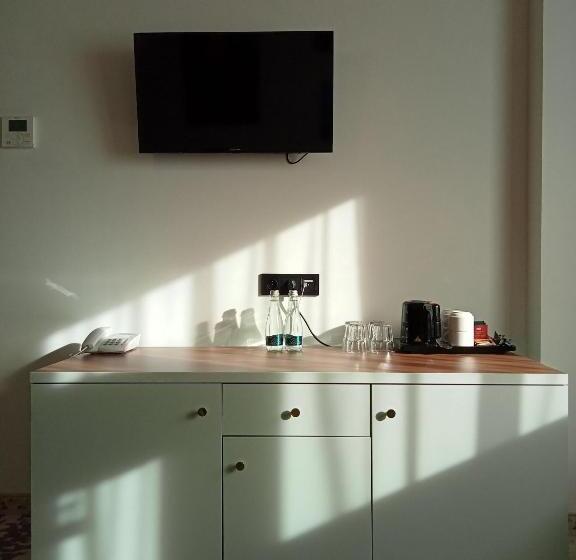 Студия Стандарт, Arche Hotel Wrocław Airport