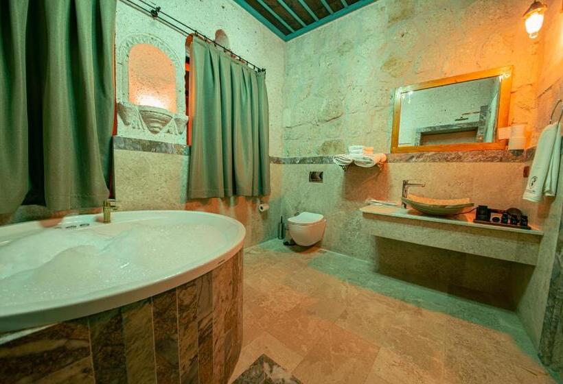 Люкс Кровать Кинг, Ares Cave Suites