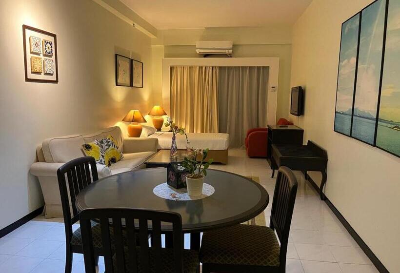 オーシャンビューデラックススイート, Paradise By The Sea In Penang By Veron At Rainbow Paradise