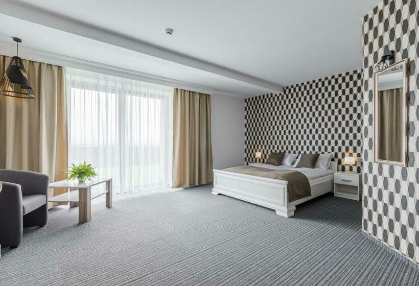 Номер Deluxe с Балконом, Jeleń Resort&spa