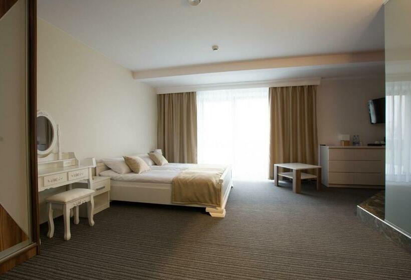 Номер Deluxe с Балконом, Jeleń Resort&spa