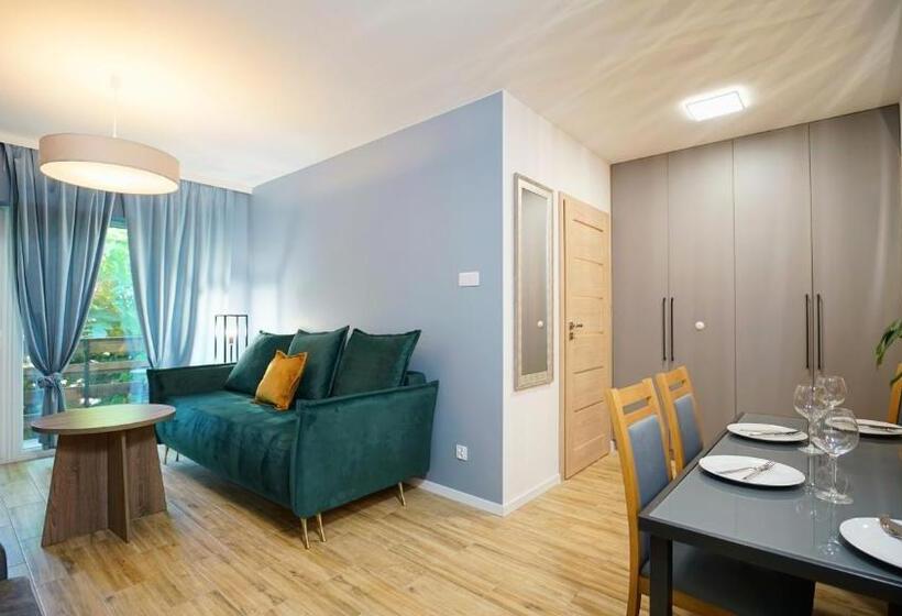 Апартаменты 1 Спальня с Балконом, Apartamenty Everysky   Słowackiego 5a B
