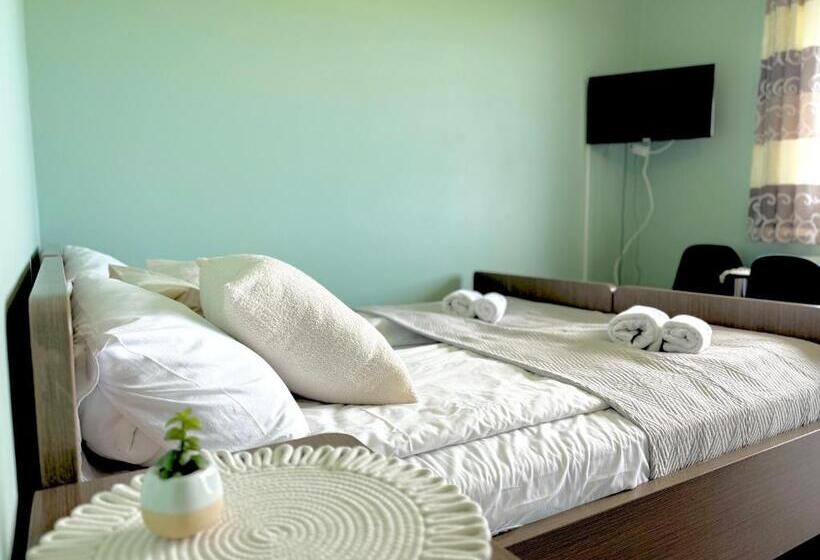 Triple Room Sea View, Błękitna Norda  Pokoje Z Widokiem Na Morze