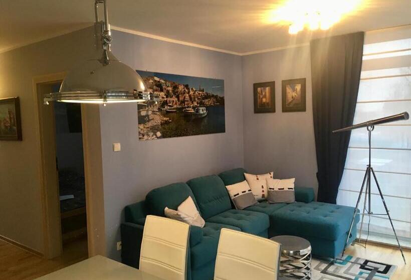 Семейный Номер, Apartament środziemnomorski