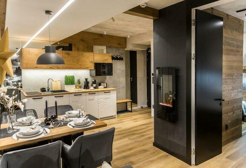 Королевские апартаменты с 1 спальней, Aparthotel Royal Resort Spa Zakopane