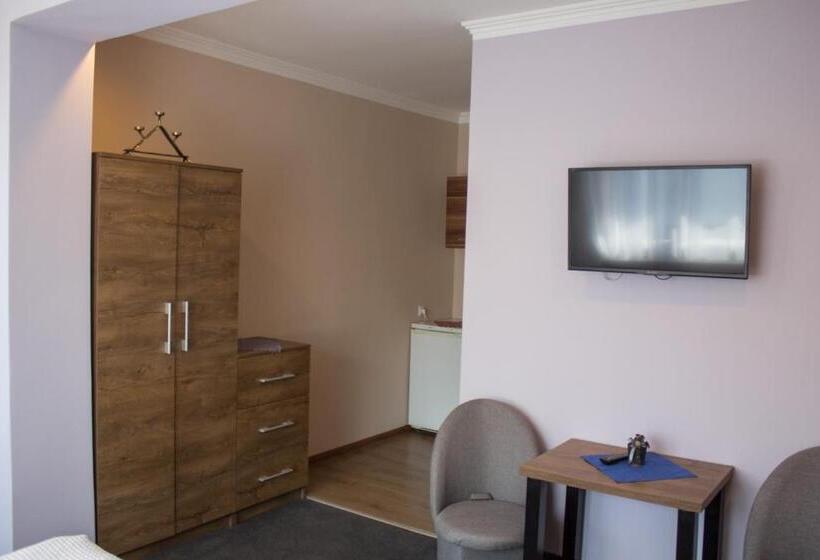 Стандартный Номер Кровать Кинг, Gościnny Dom