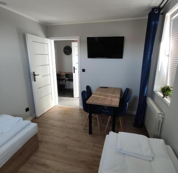Апартаменты 2 Спальни, Krollhouse Pokoje Gościnne