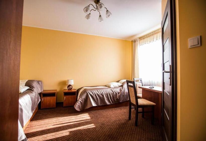 Трехместный Номер Классика, Park Hostel