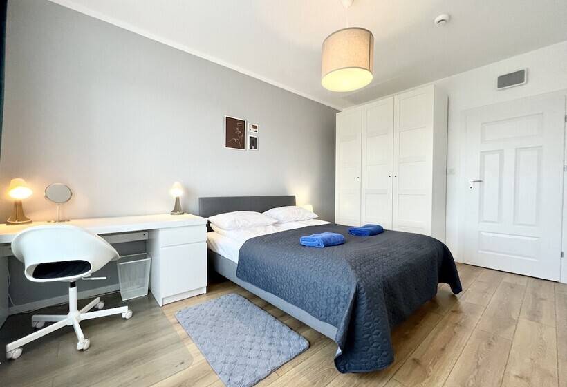Апартаменты Deluxe 1 Спальня, Symphony Baltica Towers Apartamenty