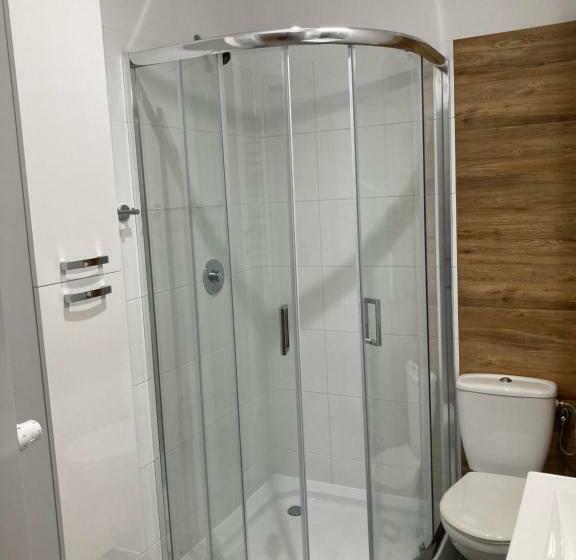 Номер Стандарт, Hullo