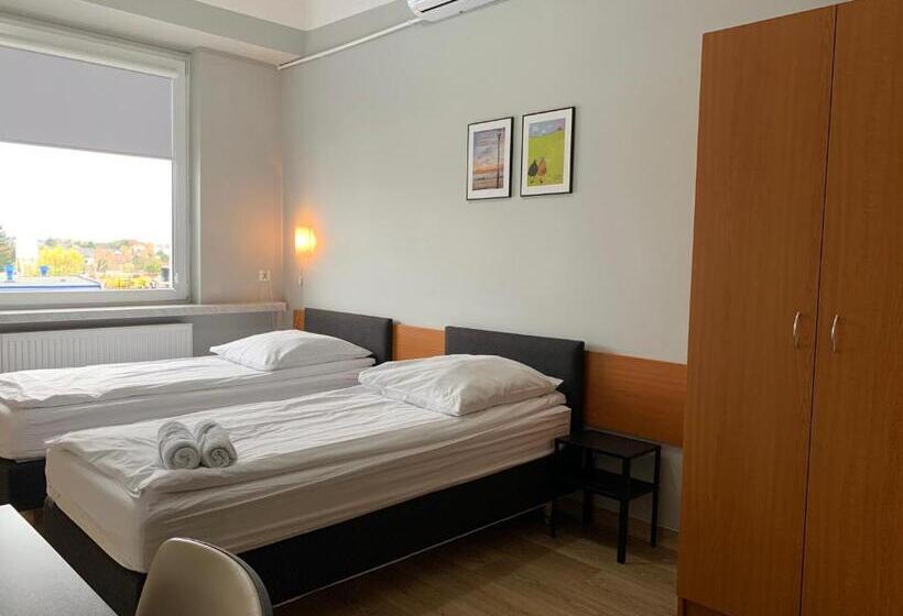 Номер Стандарт, Premium Hostel & Bistro