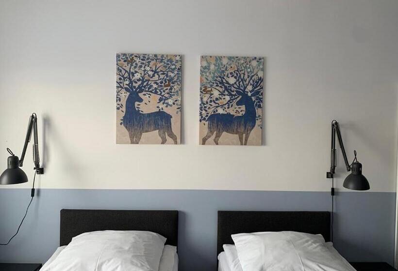 Номер Стандарт, Premium Hostel & Bistro