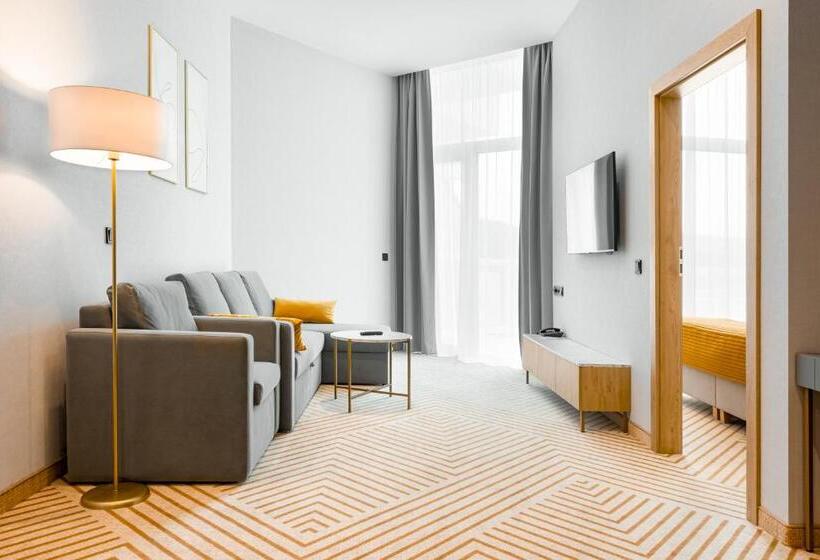 Семейный Полулюкс, Crystal Mountain Hotel Wisła