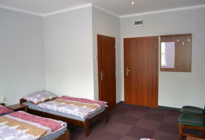 标准三人间, Hostel Mikołajczyka59