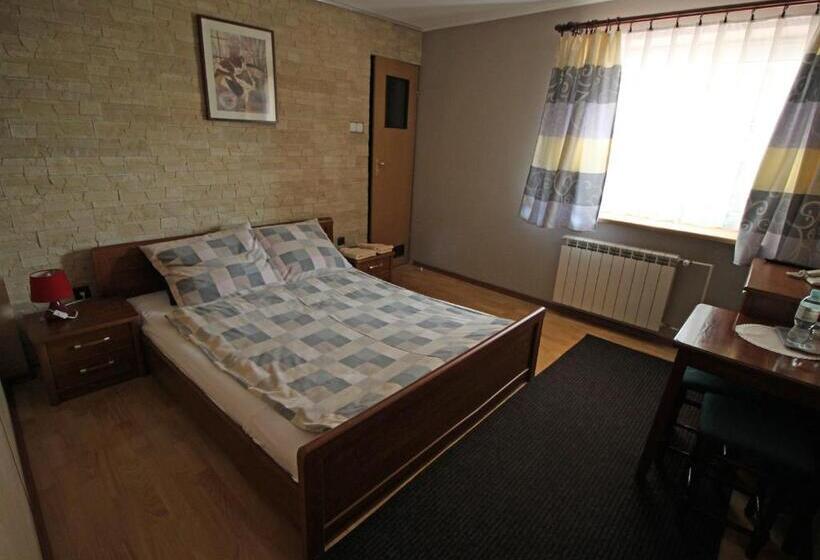Номер Стандарт Индивидуальный, Bar Malwa
