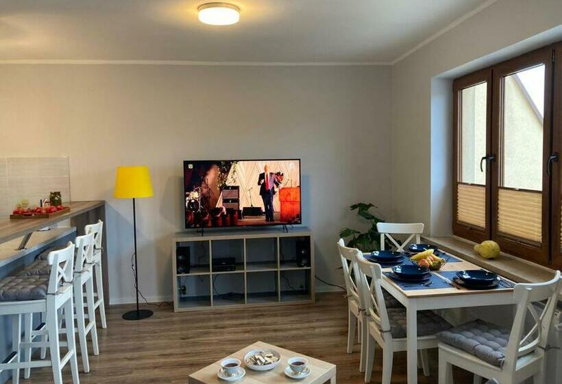 إستوديو قياسى مزودة بتراس, Dom Na Folwarku Pokoje I Apartamenty, Bezpłatny Zamykany Parking Na Terenie Posesji