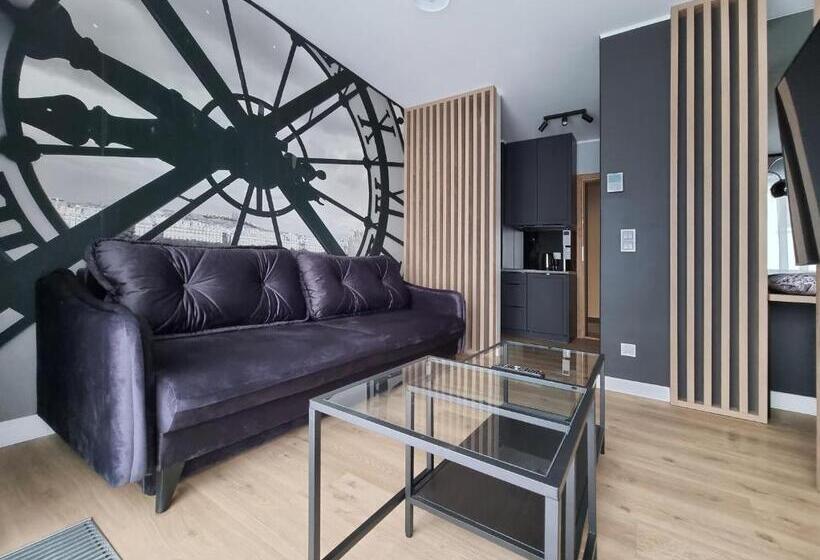 استودیوی استاندارد, Silesia Apart