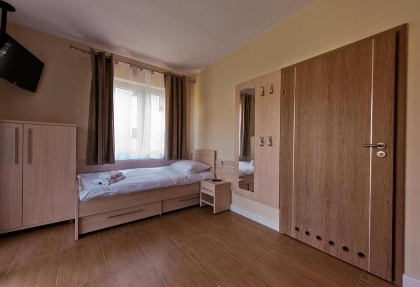 Дом 1 Спальня, świętokrzyska Polana   Medical Resort