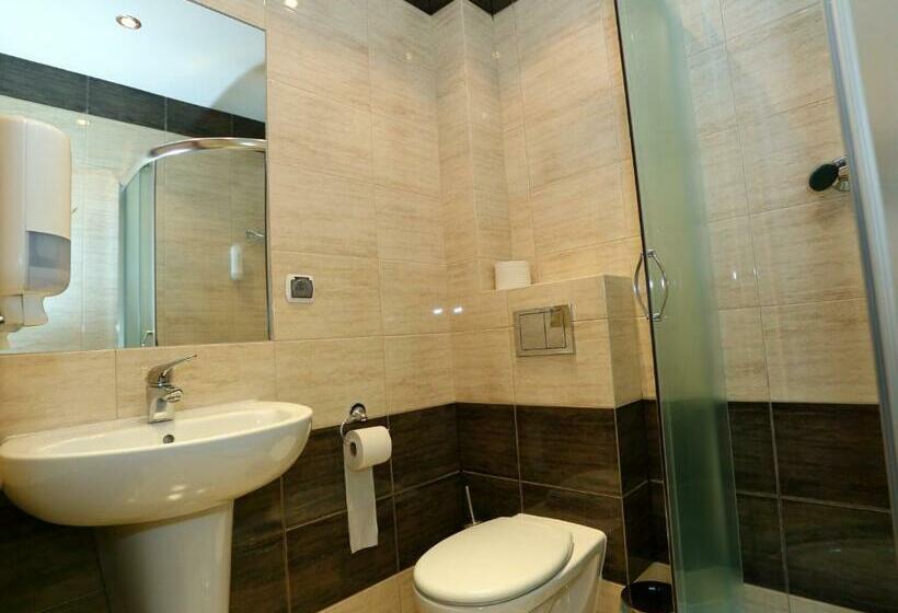 Номер Стандарт, Hostel żywiec